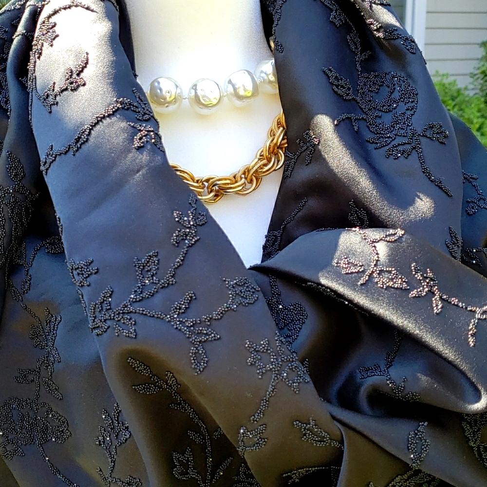 🔥HP🔥Adrienne Landau silk wrap/shawl/stole